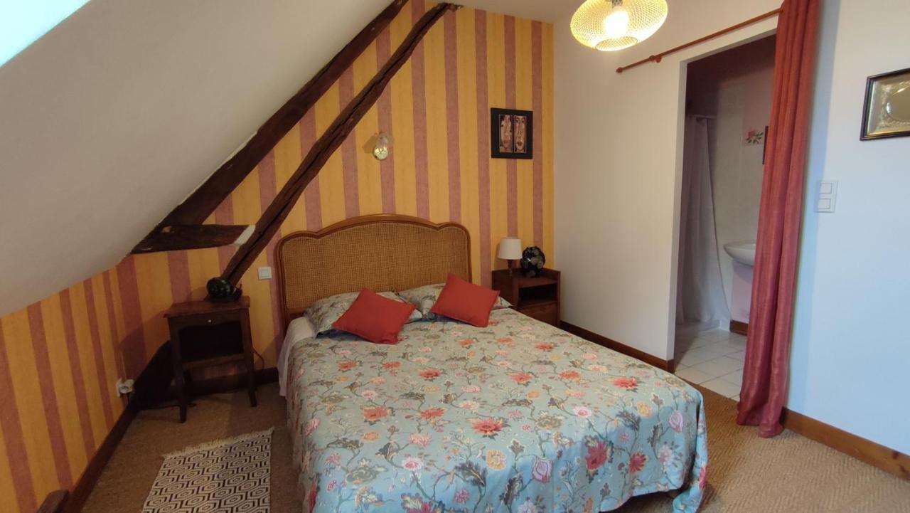 Bed and Breakfast Le Relais Des Fontaines Nouans-les-Fontaines Exterior foto